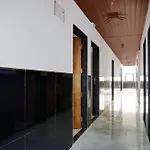Hotel O Esta Inn